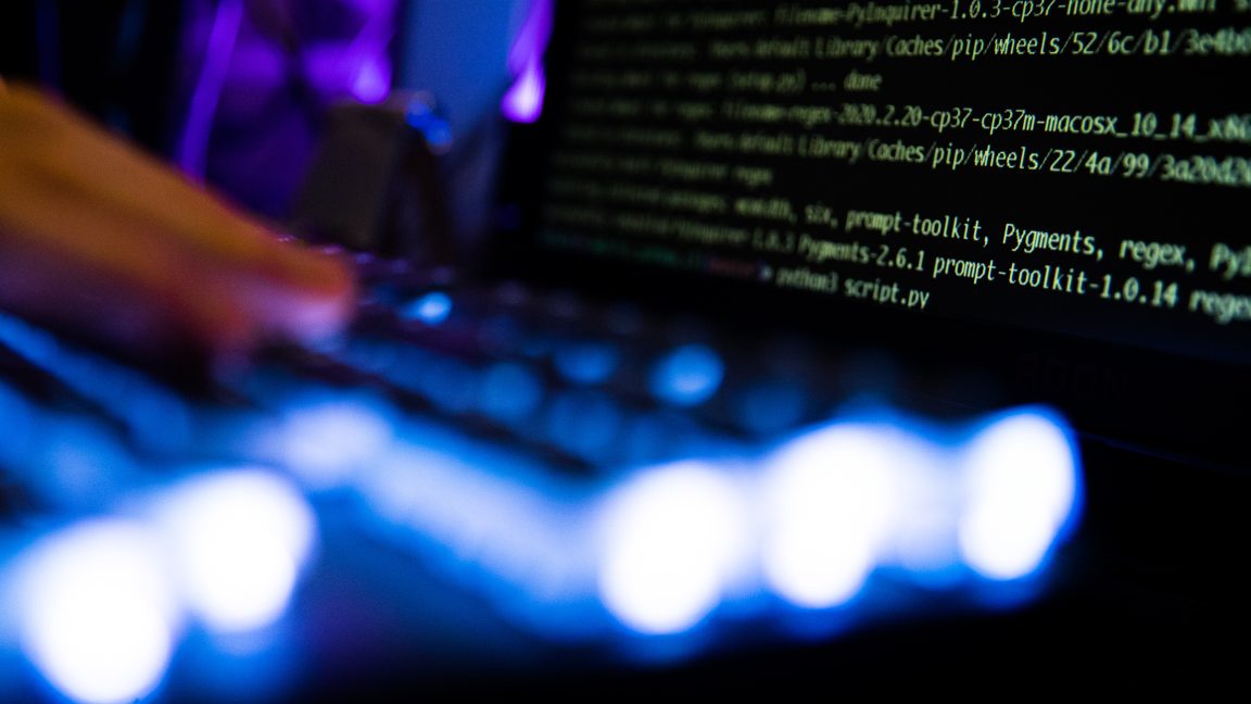 Cybersecurity warning image